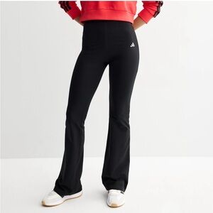 Women's adidas Essentials Small Logo Flared Sportswear Leggings